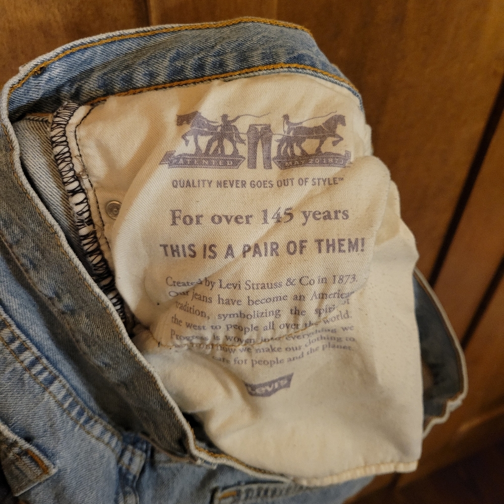 541 Washed Denim Levi Jeans 36 x 34 - Picture 6 of 6